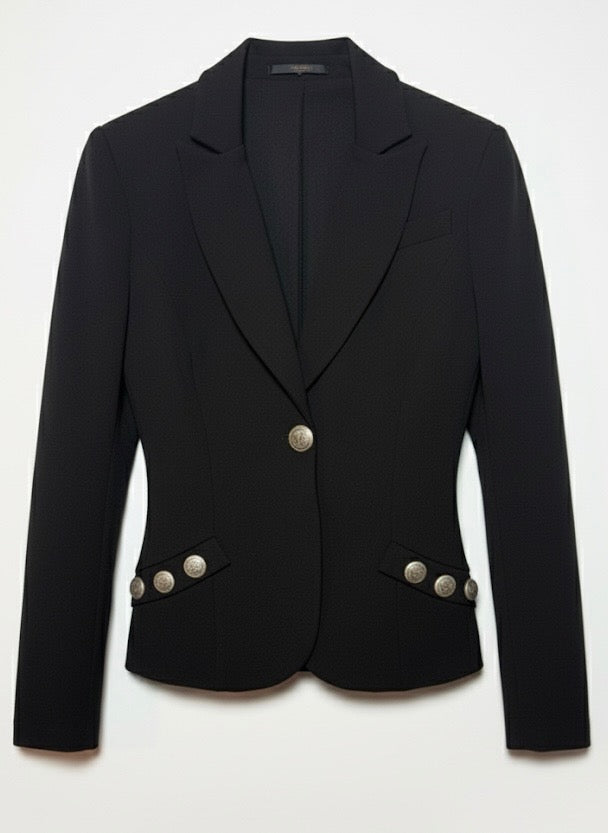 The Regent Obsidian Suit